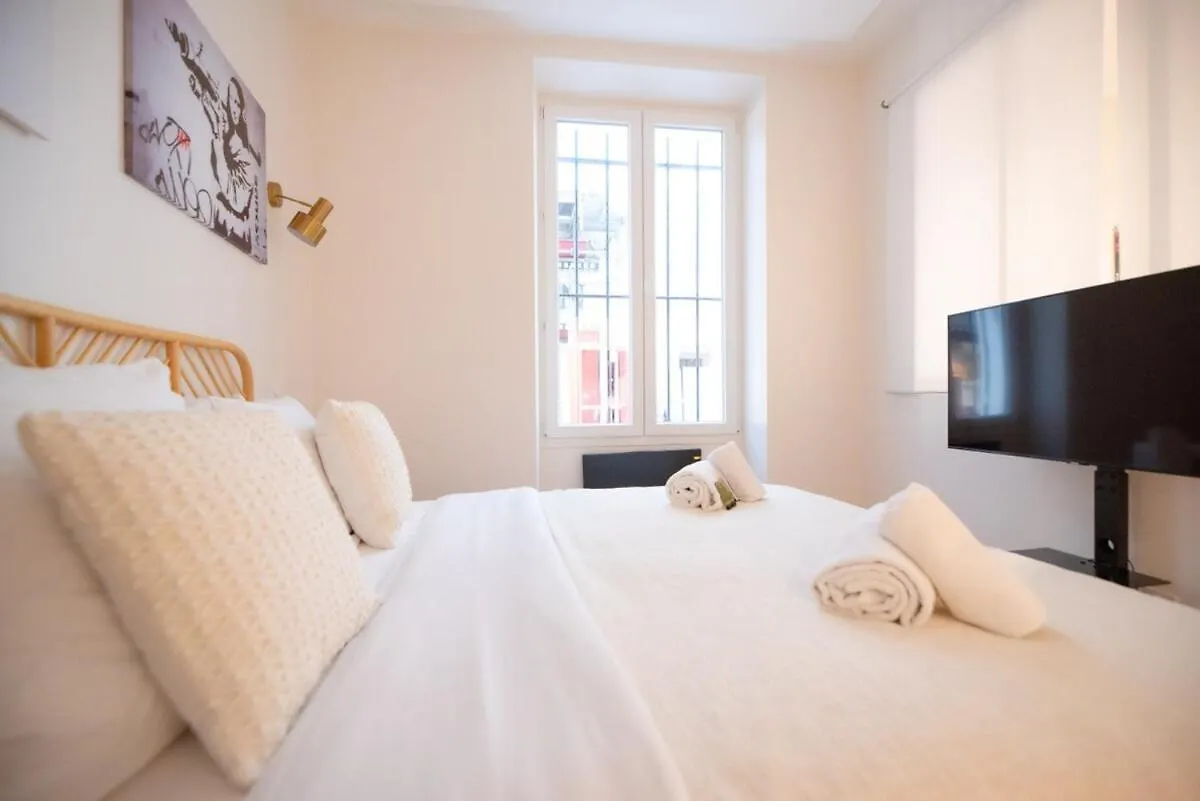 1 Bedroom Saint Germain Luxembourg Garden باريس فرنسا