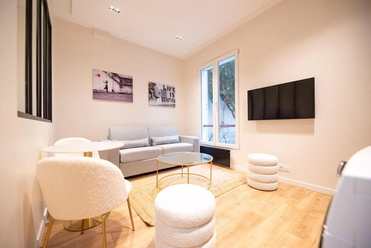1 Bedroom Saint Germain Luxembourg Garden contacts